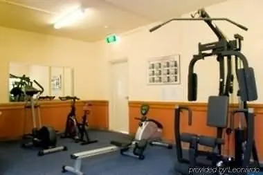 Pelican Sands Beach Resort Gold Coast 3*,