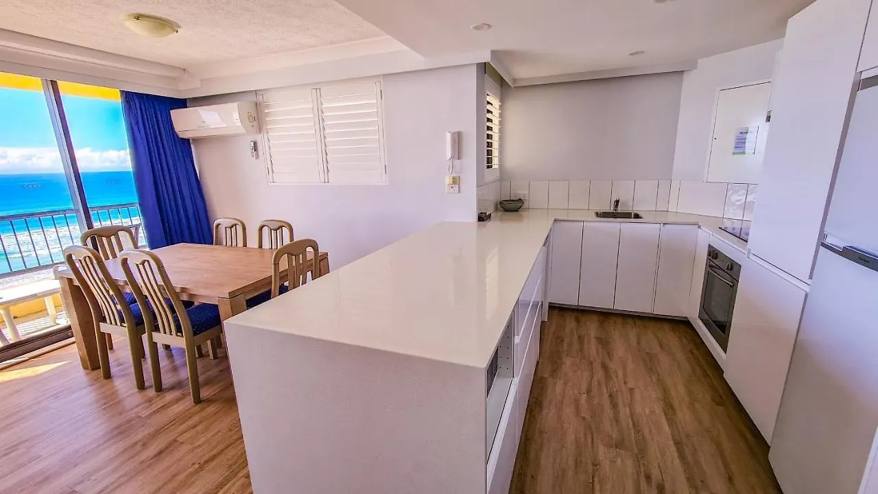 Pelican Sands Beach Resort 골드코스트