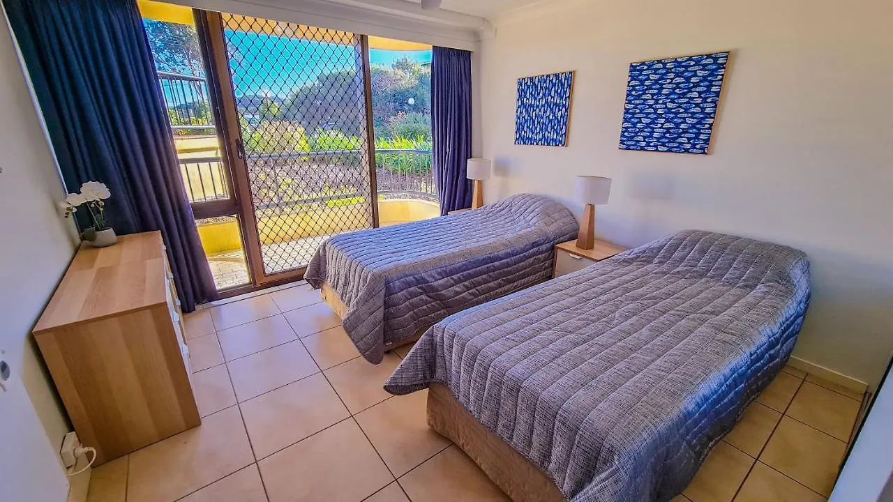 Pelican Sands Beach Resort 골드코스트