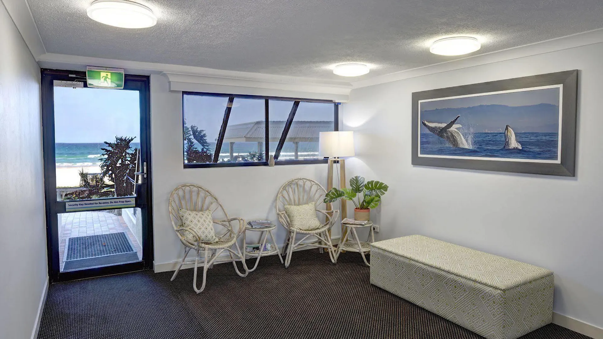 Pelican Sands Beach Resort 골드코스트 3*,